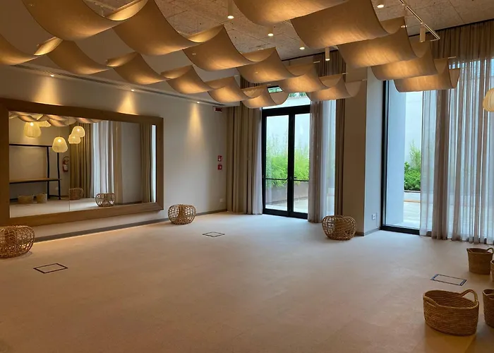 酒店 A-rosa Gardasee 萨罗